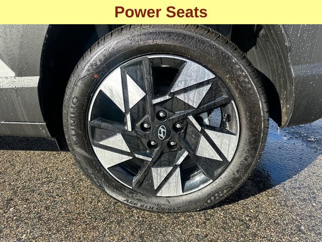 Used 2025 Hyundai Kona SEL image 12