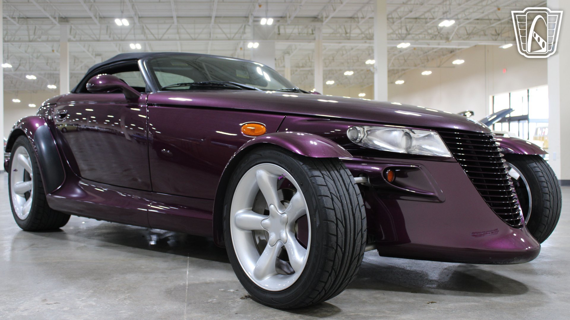 Used 1999 Plymouth Prowler RWD image 32