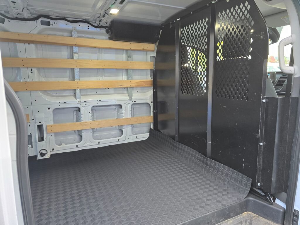 Used 2024 Ford Transit 250 Low Roof w/ Exterior Upgrade Package image 12