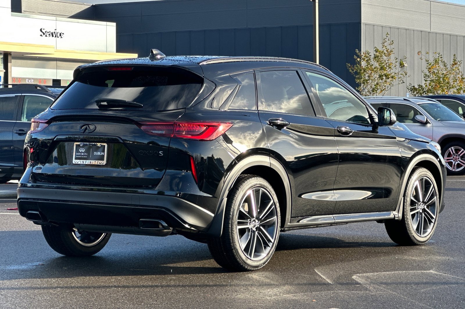 New 2025 INFINITI QX50 Sport image 5
