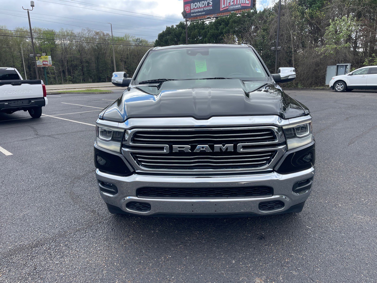 Used 2022 RAM 1500 Laramie image 2