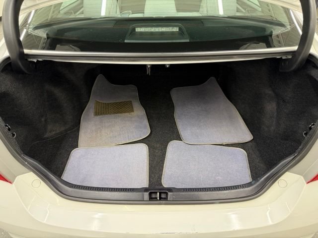 Used 2015 Toyota Camry LE FWD image 6