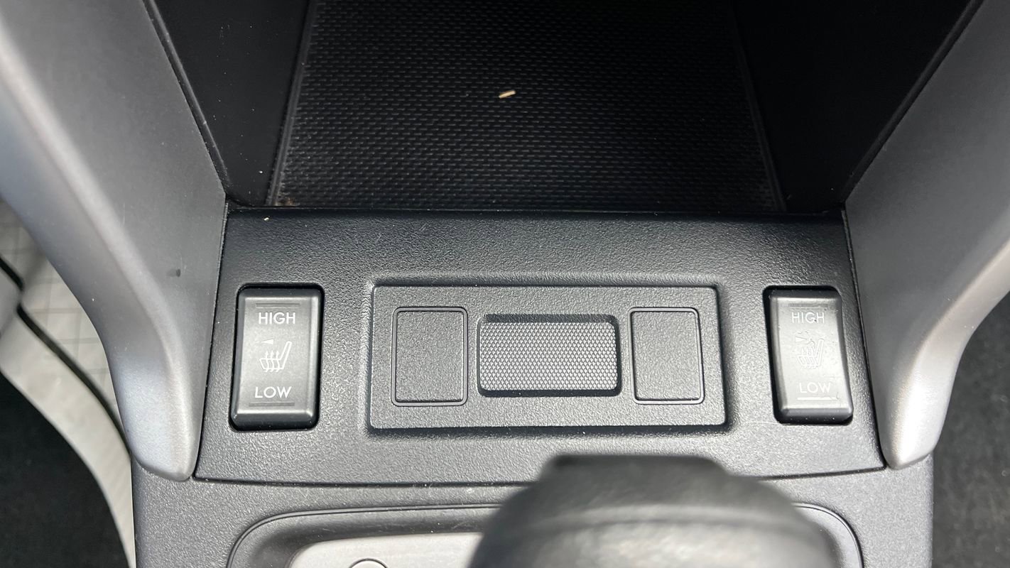 Used 2014 Subaru Forester 2.5i Premium w/ All-Weather Package image 18