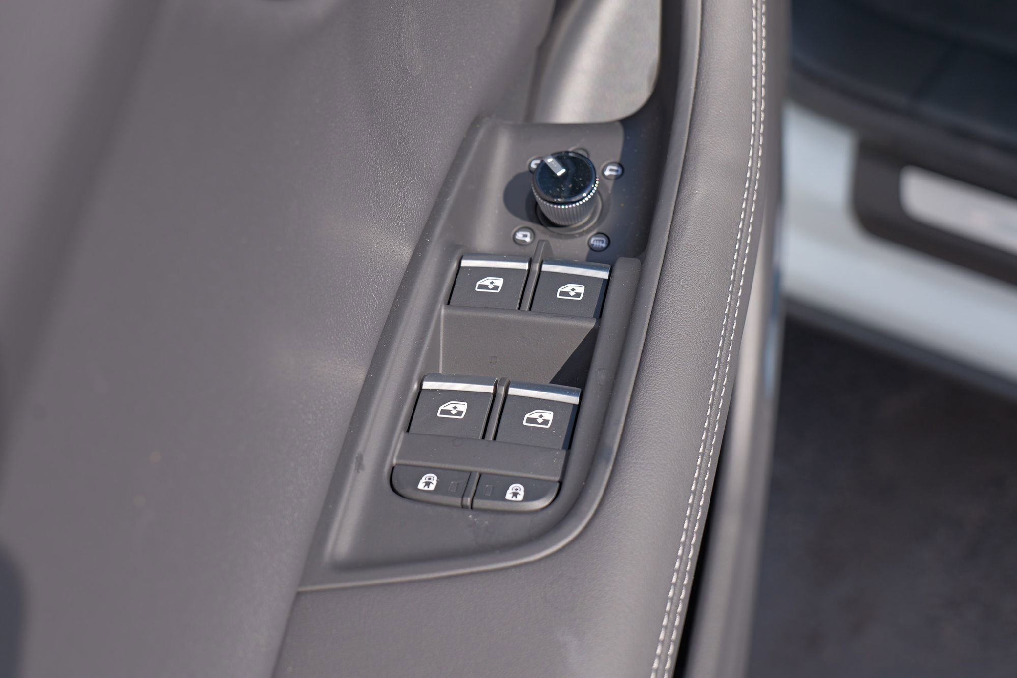 New 2025 Audi Q8 Premium Plus image 30