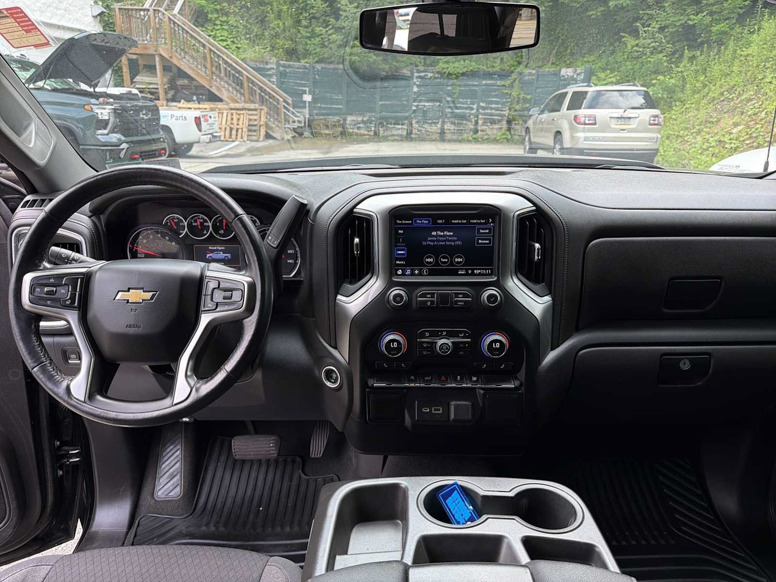 Certified 2021 Chevrolet Silverado 1500 LT AWD/4WD image 28