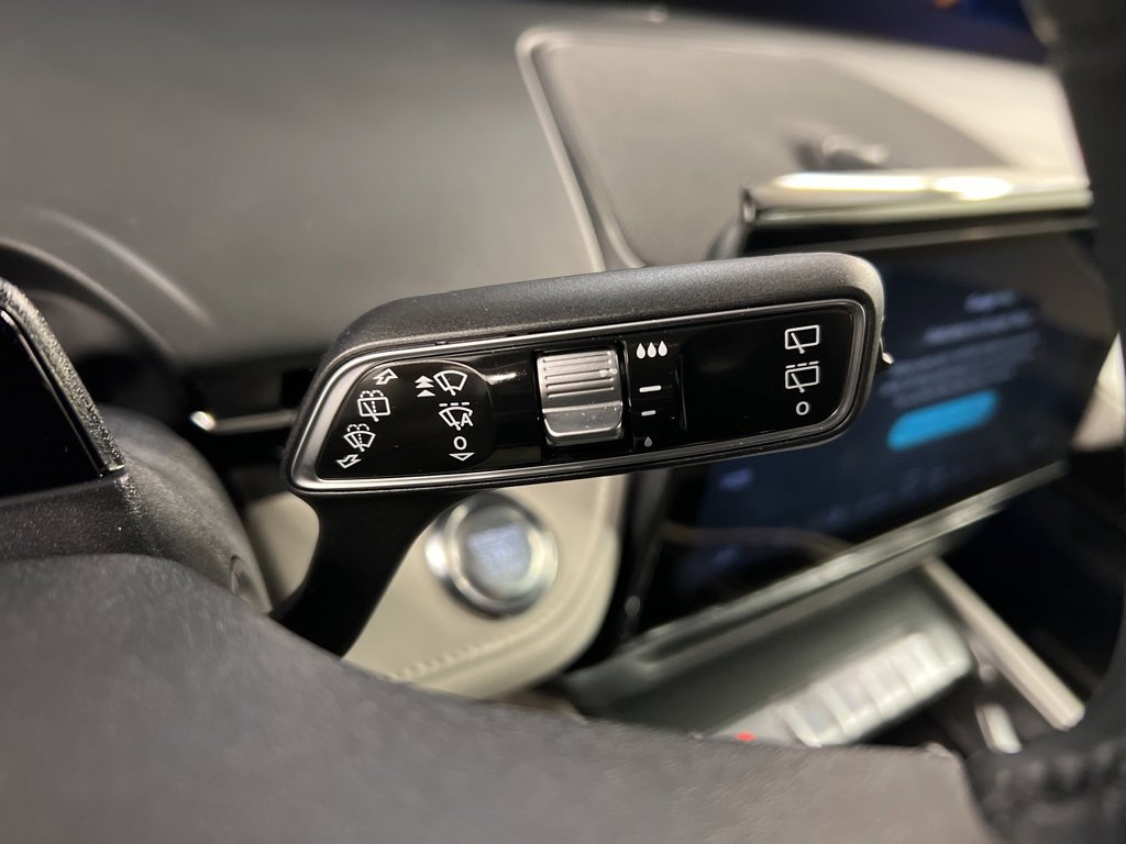 Certified 2025 Lincoln Nautilus Reserve image 24