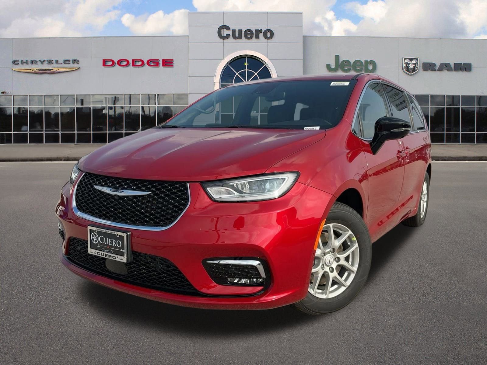 New 2026 Chrysler Pacifica Select