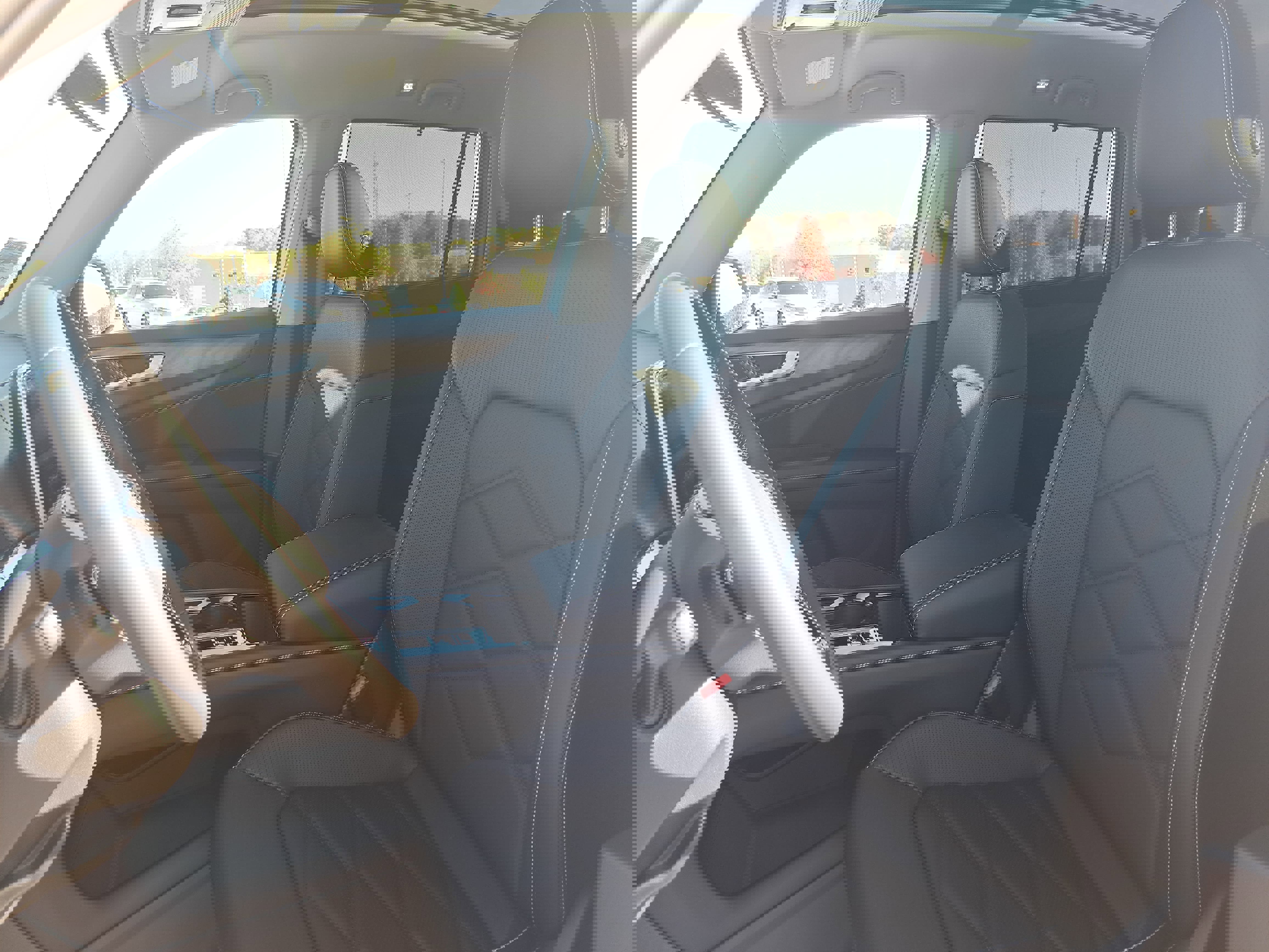 New 2026 Volkswagen Atlas SE image 16