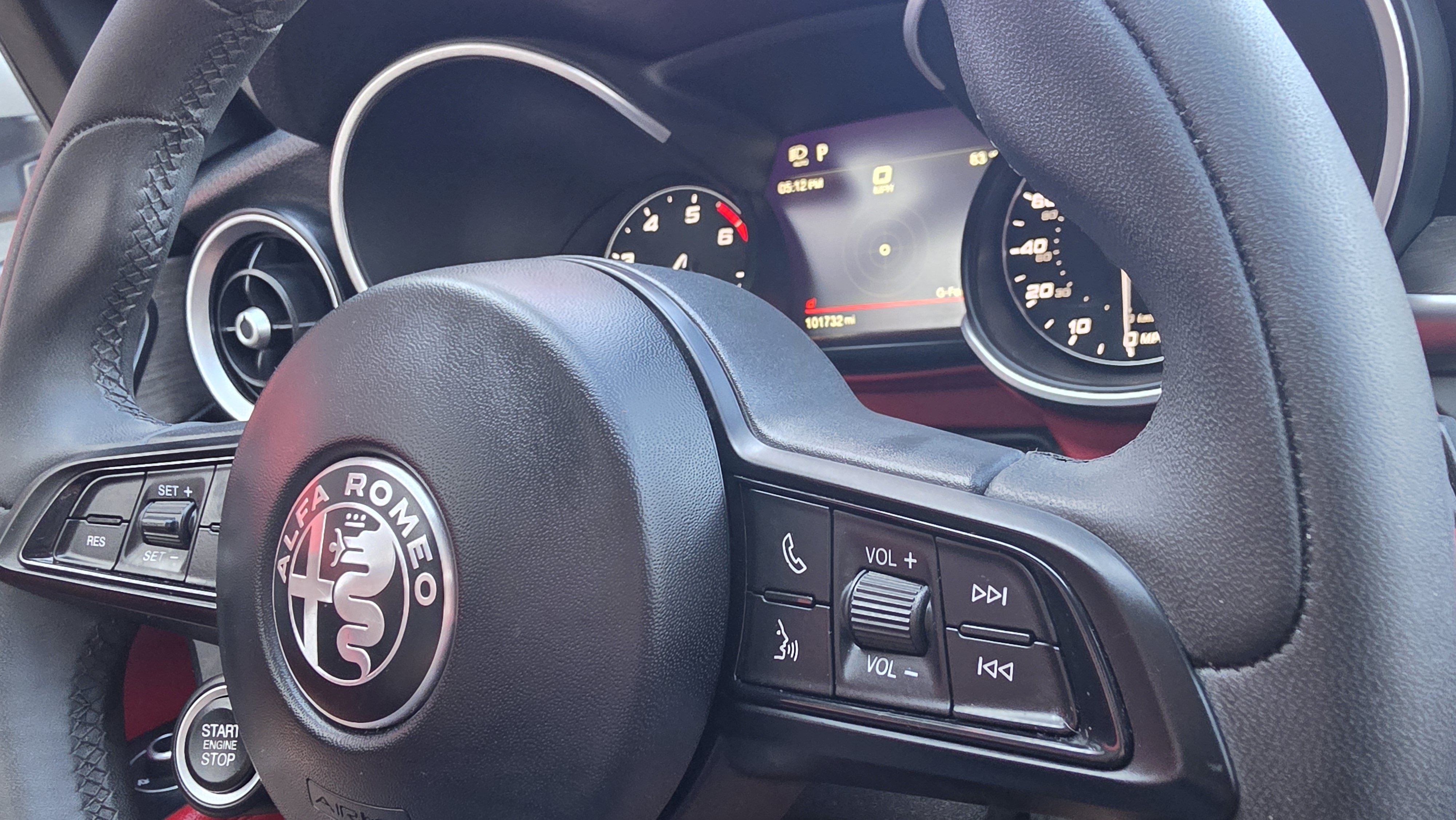 Used 2021 Alfa Romeo Stelvio Ti AWD/4WD image 45
