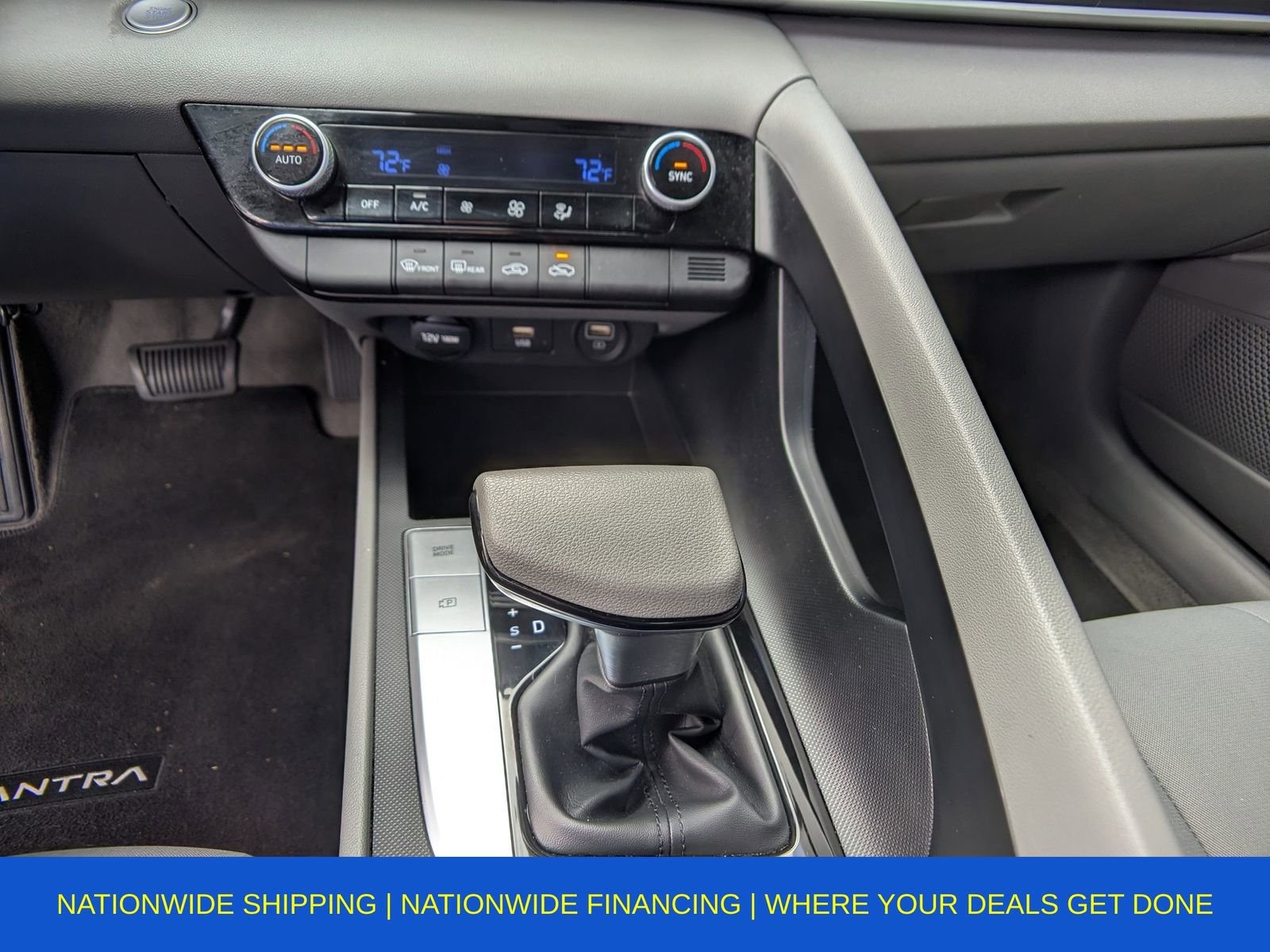 Used 2022 Hyundai Elantra SEL image 24