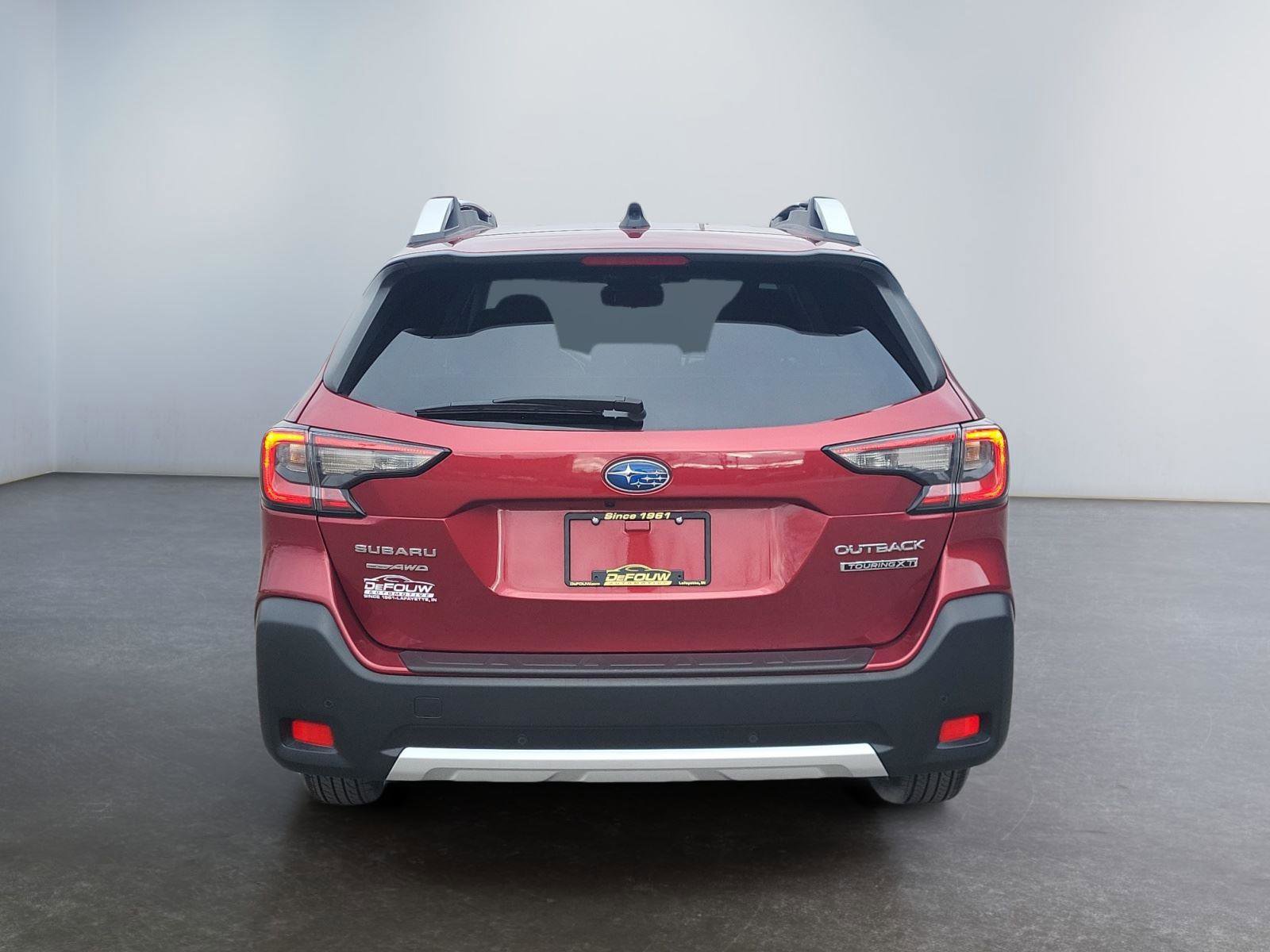 Used 2025 Subaru Outback Touring XT image 4