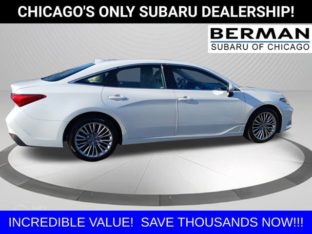 Used 2019 Toyota Avalon XLE image 3