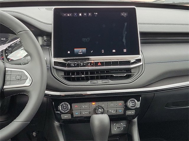 New 2026 Jeep Compass Latitude w/ Quick Order Package 29K image 10