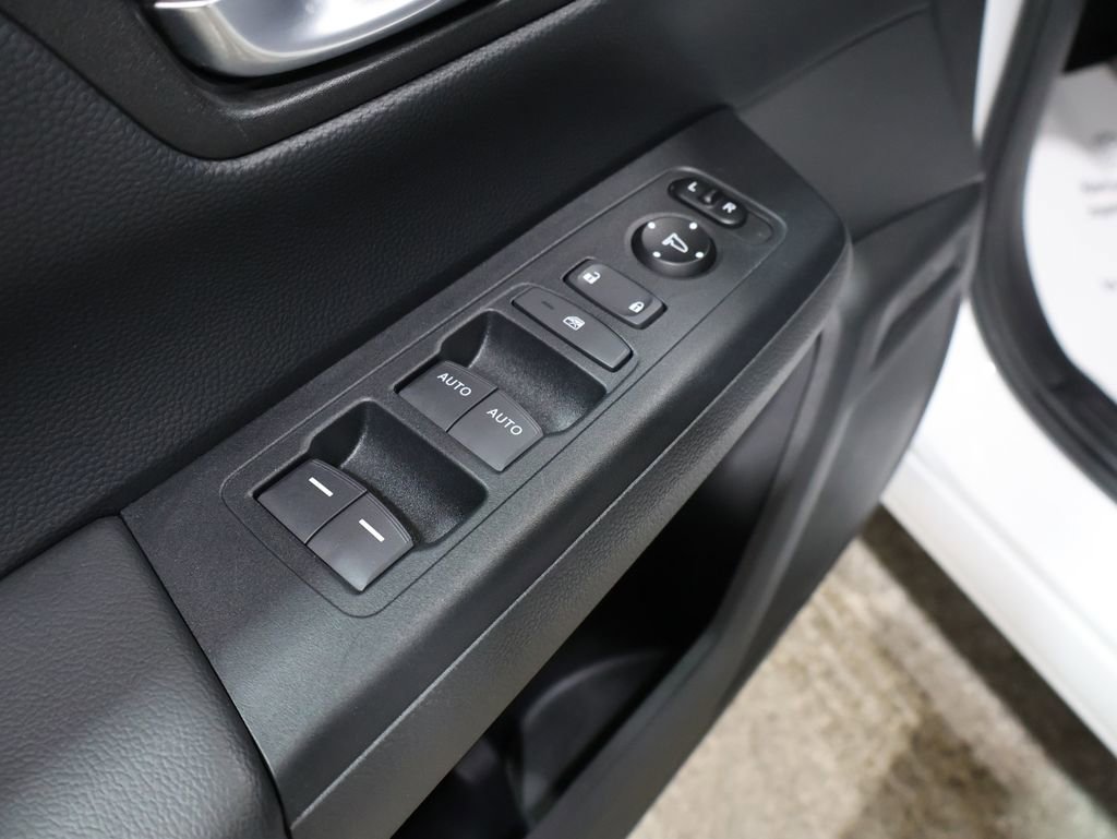 Used 2023 Honda CR-V Sport image 14