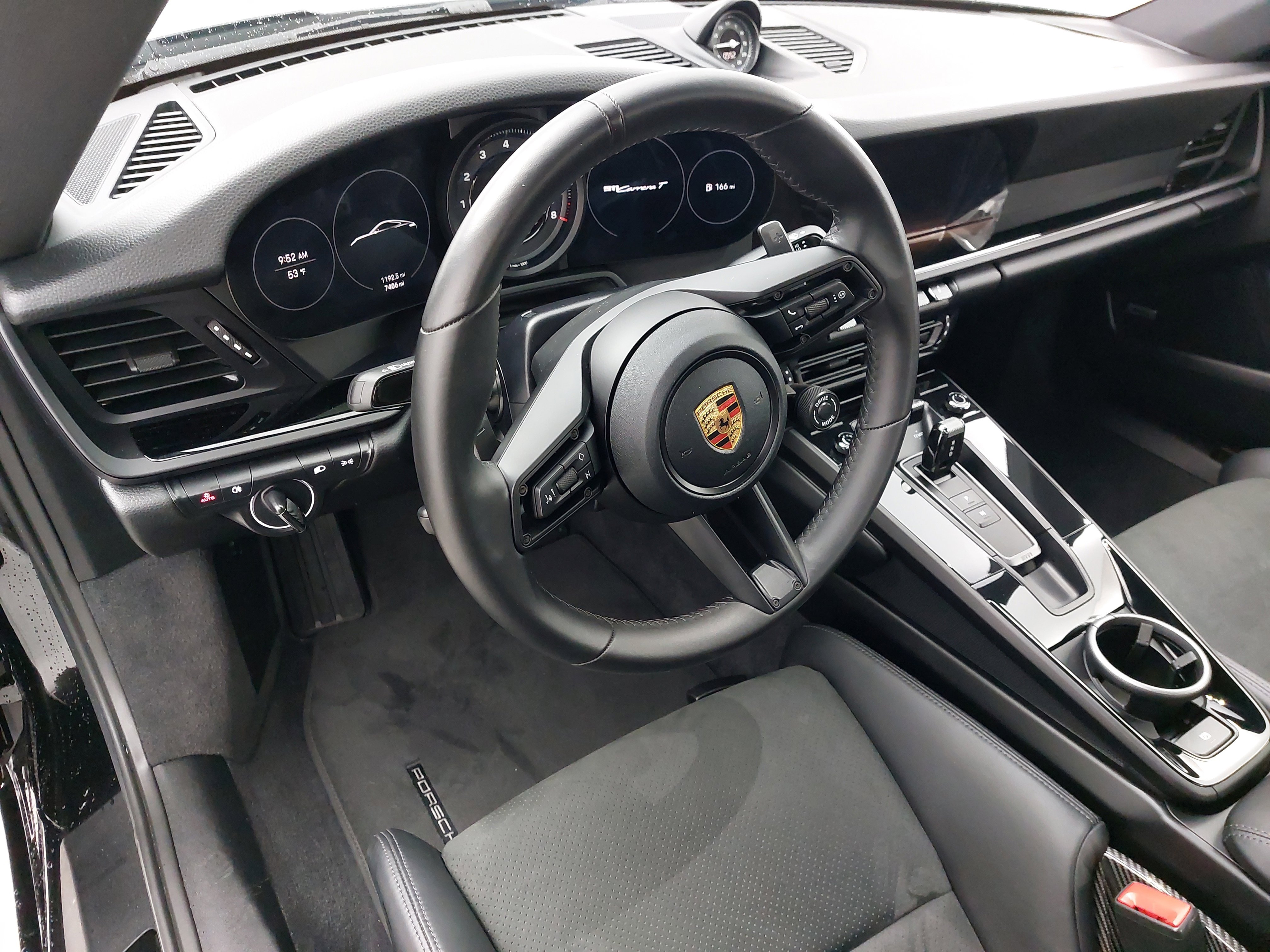 Used 2024 Porsche 911 Carrera T image 14