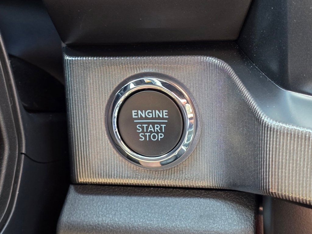 Used 2026 Ford F350 Platinum AWD/4WD image 43