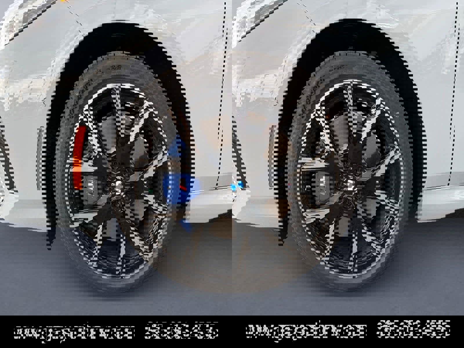 Used 2025 BMW 228i xDrive w/ Premium Package image 9