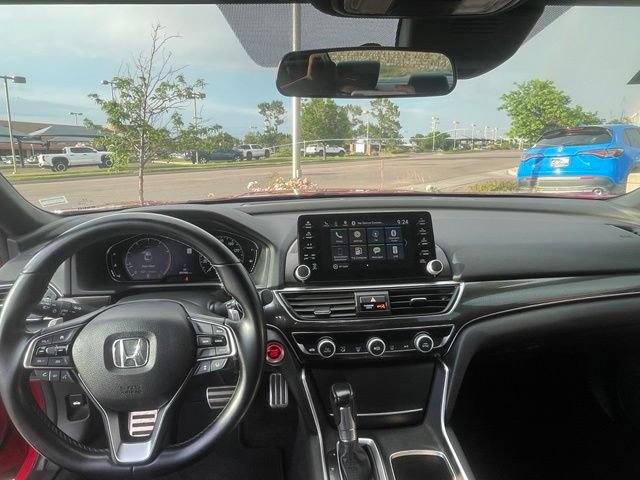 Used 2018 Honda Accord Sport image 13