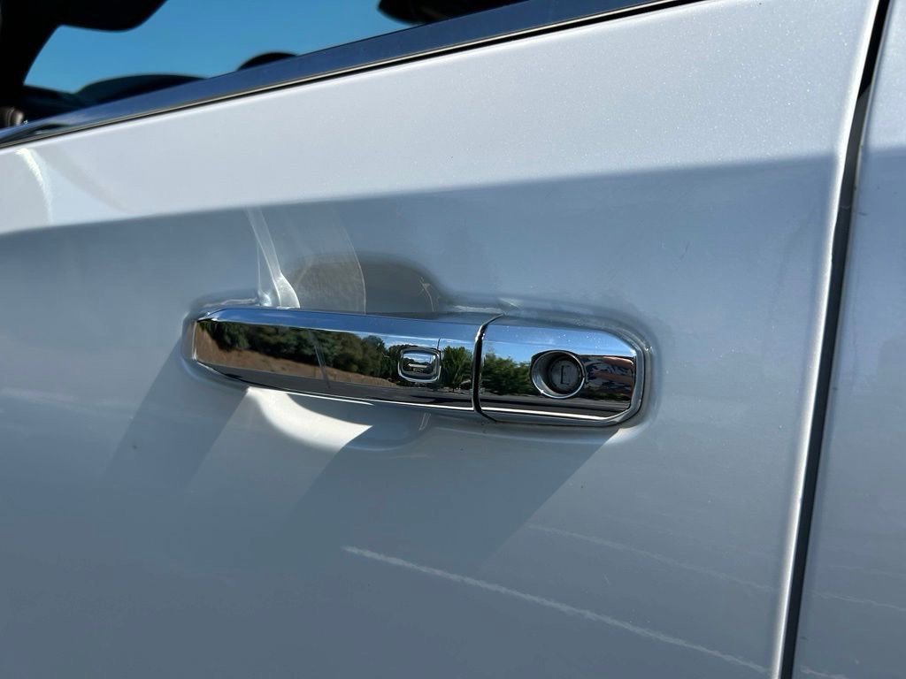 Used 2019 GMC Sierra 1500 Denali w/ Denali Ultimate Package AWD/4WD image 37