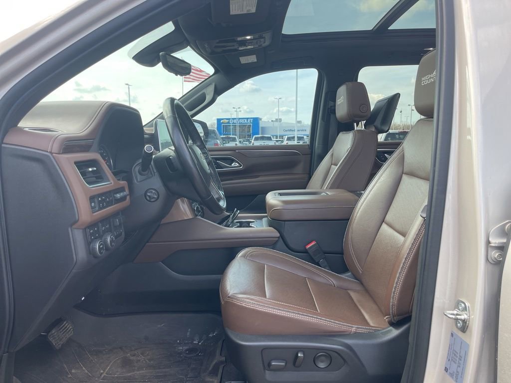 Certified 2021 Chevrolet Suburban High Country AWD/4WD image 14