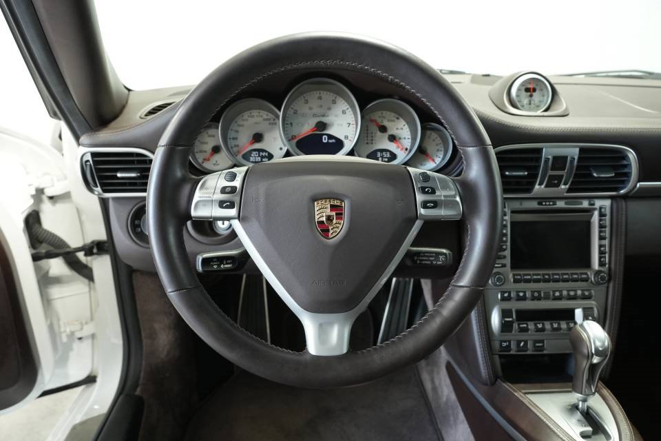 Used 2008 Porsche 911 Turbo image 13
