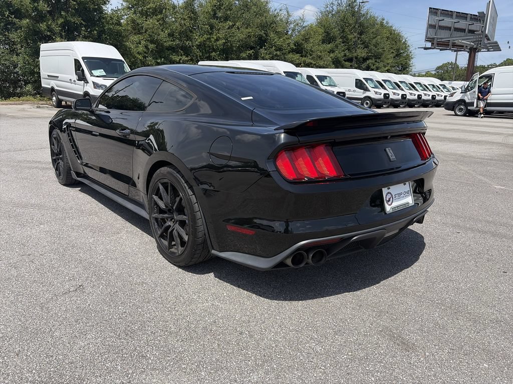 Used 2016 Ford Mustang Shelby GT350 w/ Track Package RWD image 5