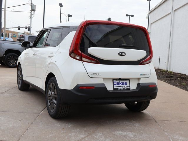 Used 2021 Kia Soul EX image 6