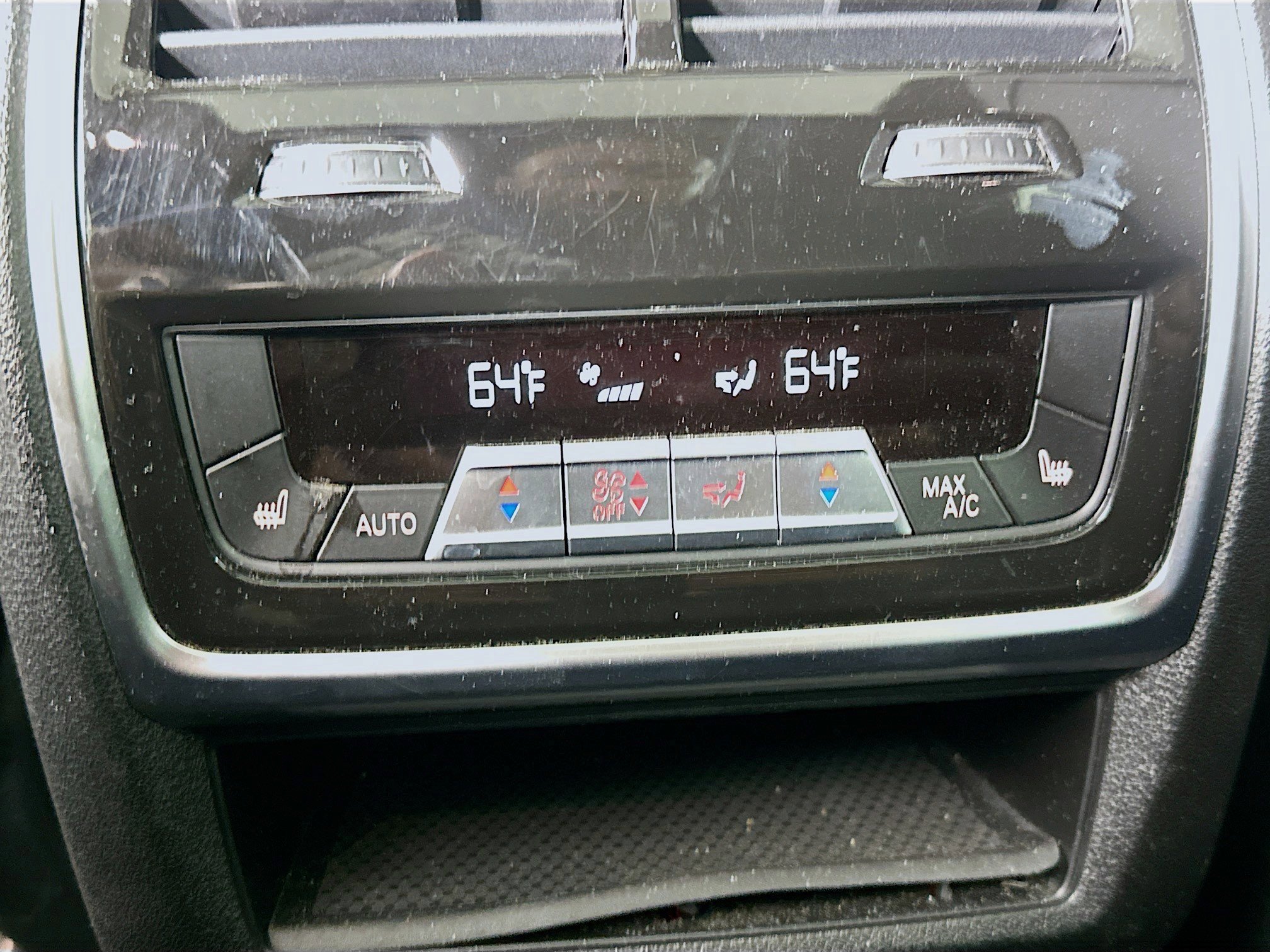 Used 2024 BMW X5 sDrive40i RWD image 28