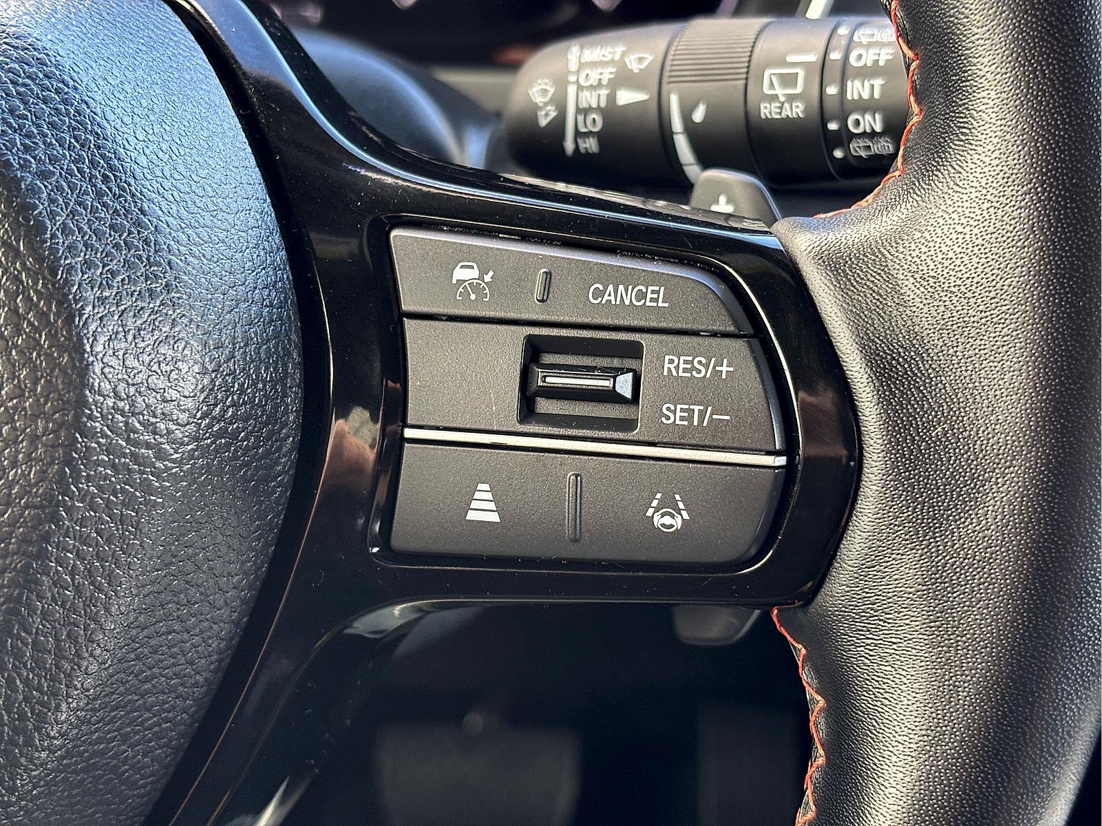 Certified 2023 Honda Pilot Sport image 31