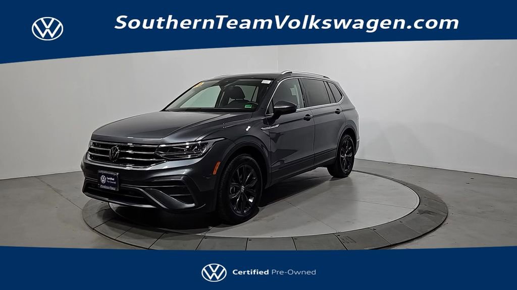 Certified 2024 Volkswagen Tiguan SE w/ Panoramic Sunroof Package image 1