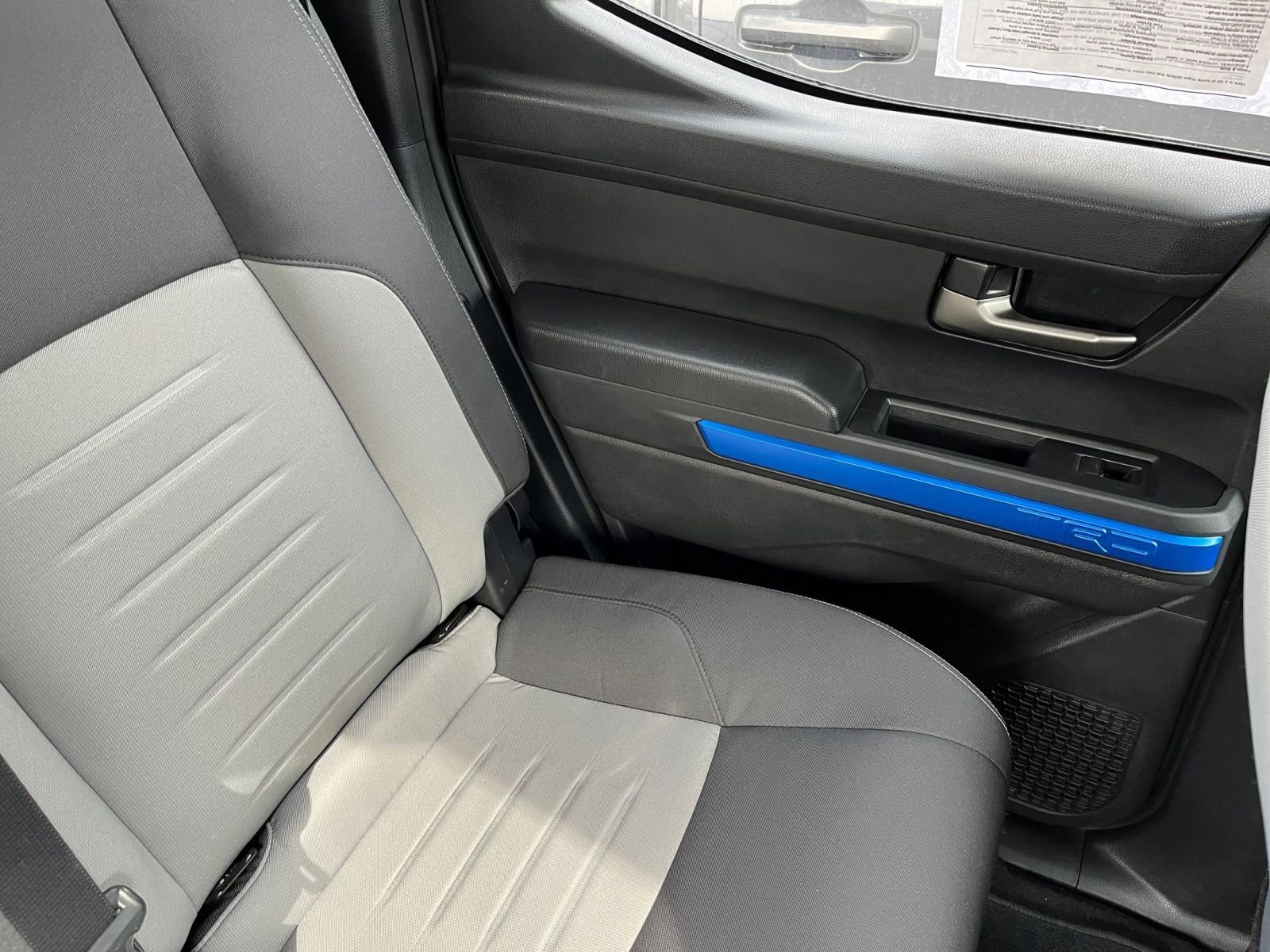 Used 2025 Toyota Tacoma TRD Off-Road image 37