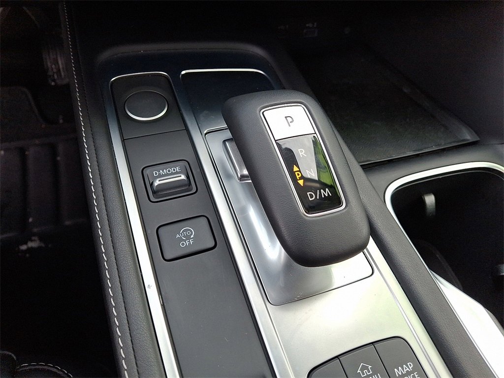 Certified 2025 INFINITI QX60 Luxe image 17