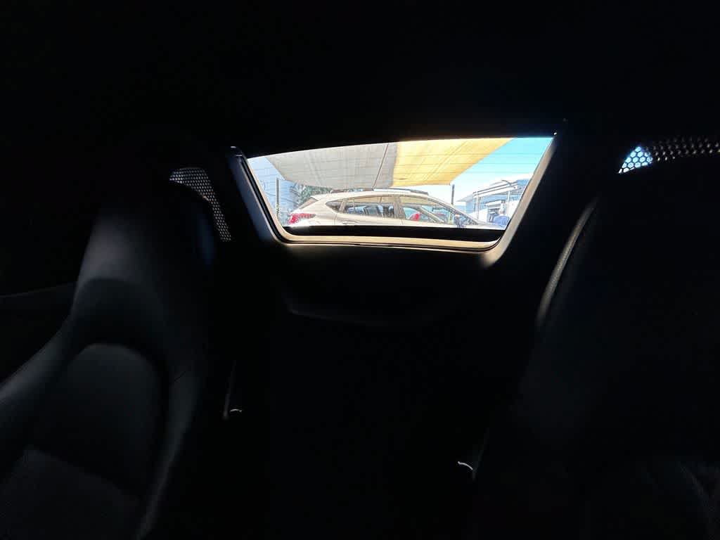 Used 2019 Porsche 718 Boxster RWD image 14