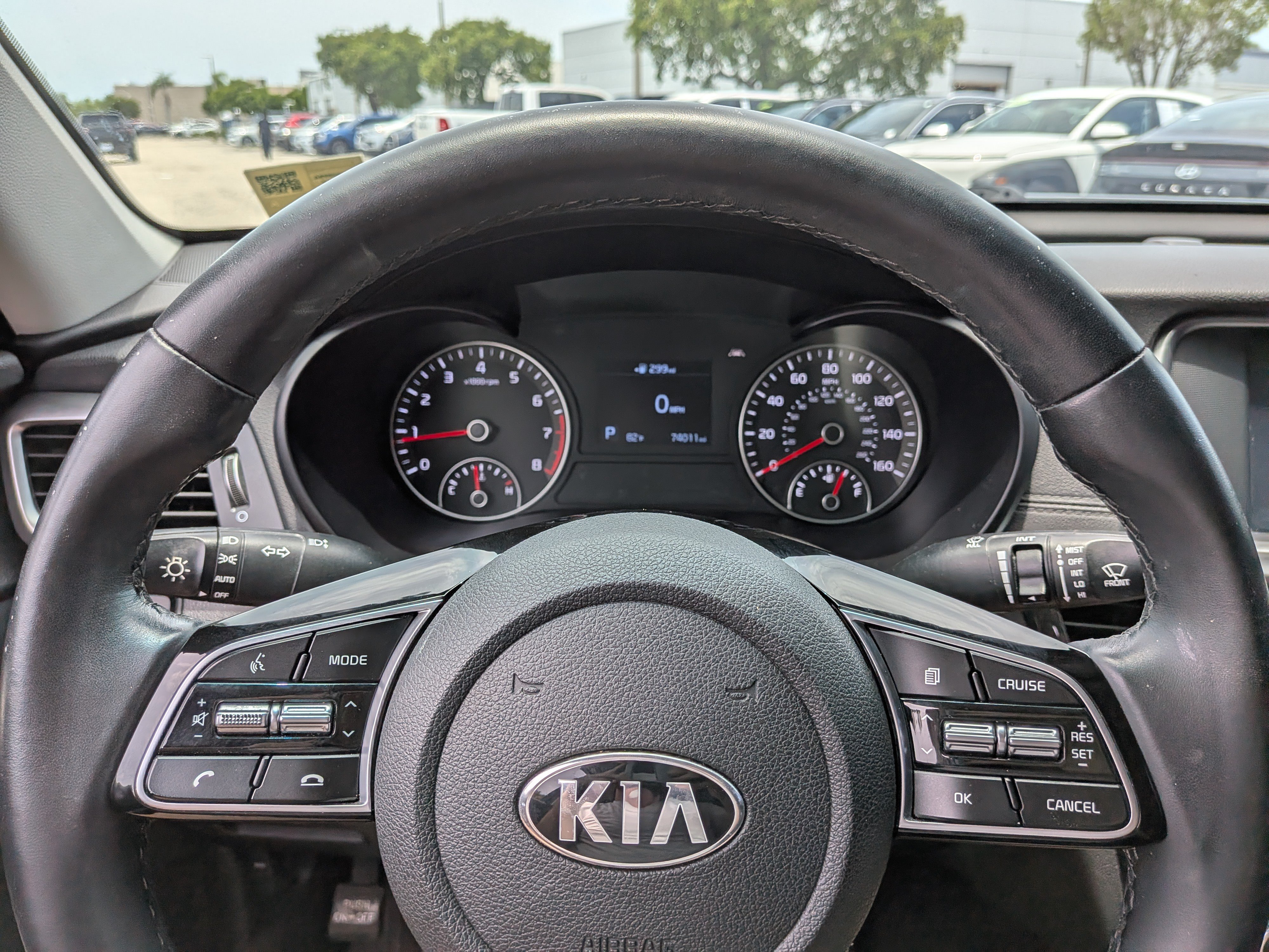 Used 2020 Kia Optima SE FWD image 25