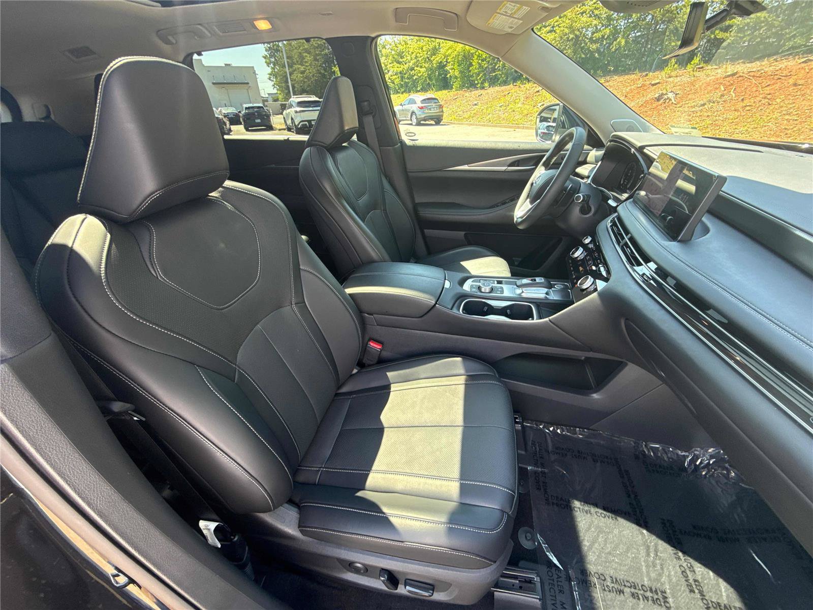Used 2025 INFINITI QX60 Luxe AWD/4WD image 27