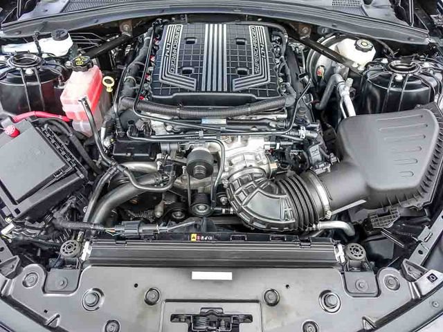 Used 2021 Chevrolet Camaro ZL1 RWD image 12