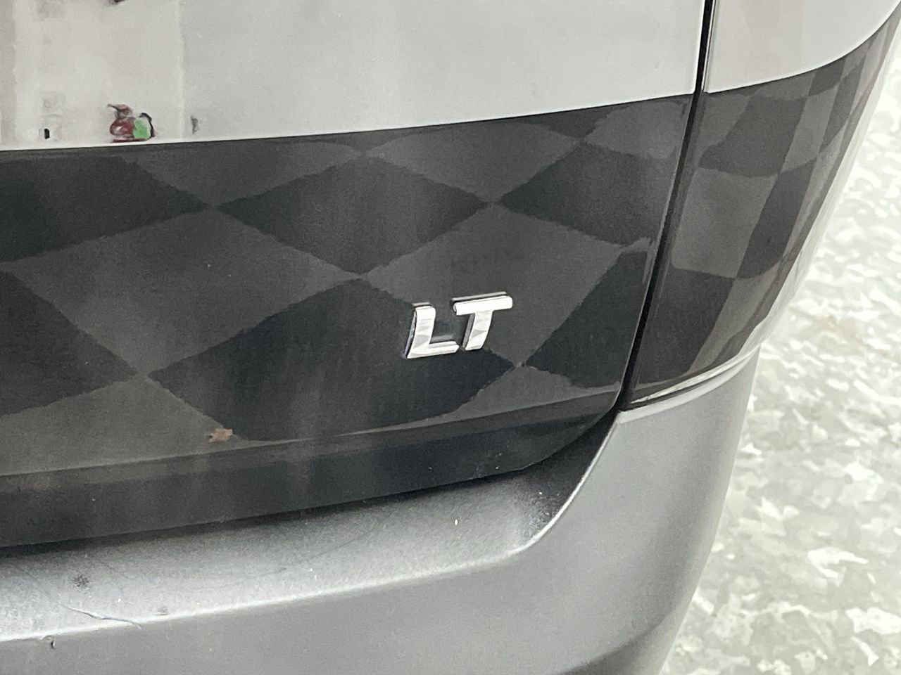 Certified 2023 Chevrolet Traverse LT w/ LT Premium Package image 37