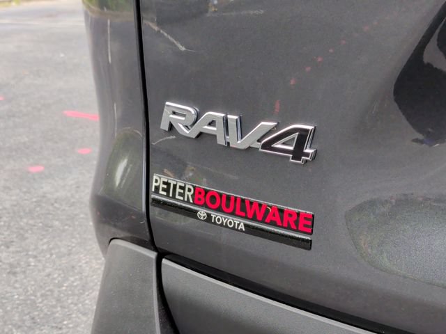 Used 2025 Toyota RAV4 XLE FWD image 35