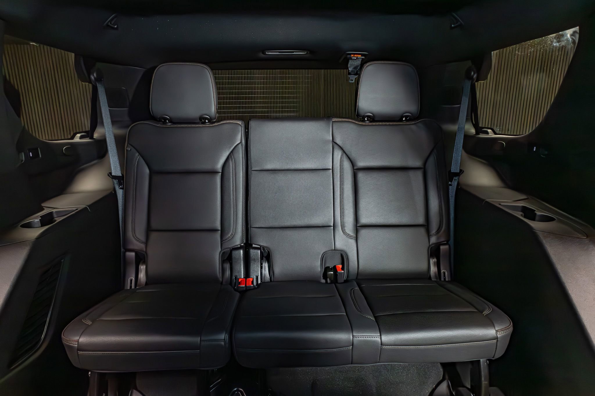 Used 2024 Chevrolet Tahoe High Country w/ Advanced Technology Package AWD/4WD image 25