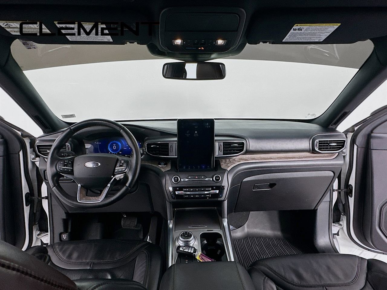 Certified 2020 Ford Explorer Platinum w/ Premium Technology Package image 12