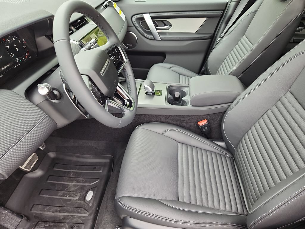 New 2026 Land Rover Discovery Sport Landmark AWD/4WD image 23