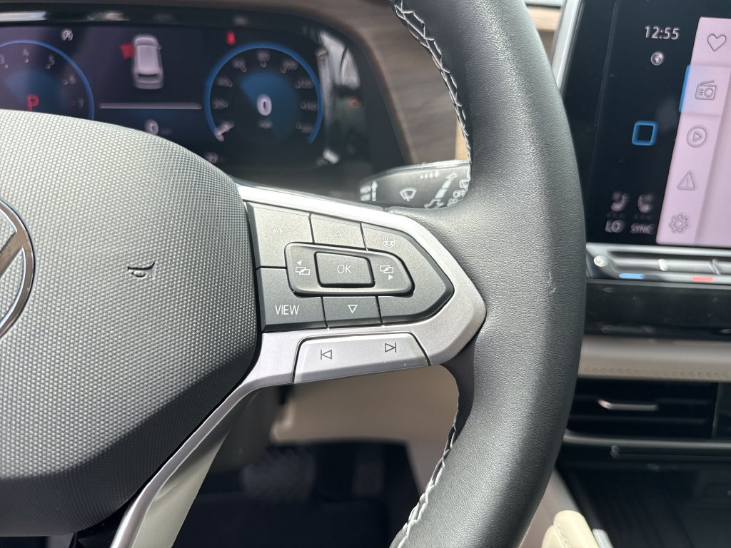 New 2026 Volkswagen Atlas SE FWD image 19