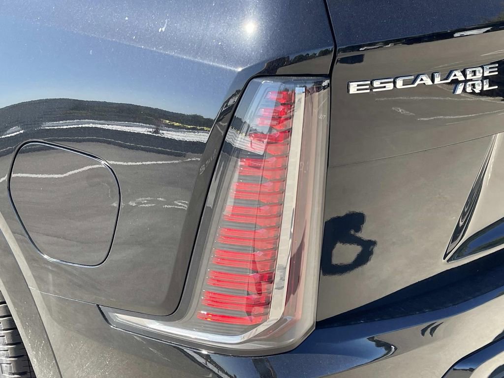 New 2026 Cadillac Escalade IQL Sport 2 image 10