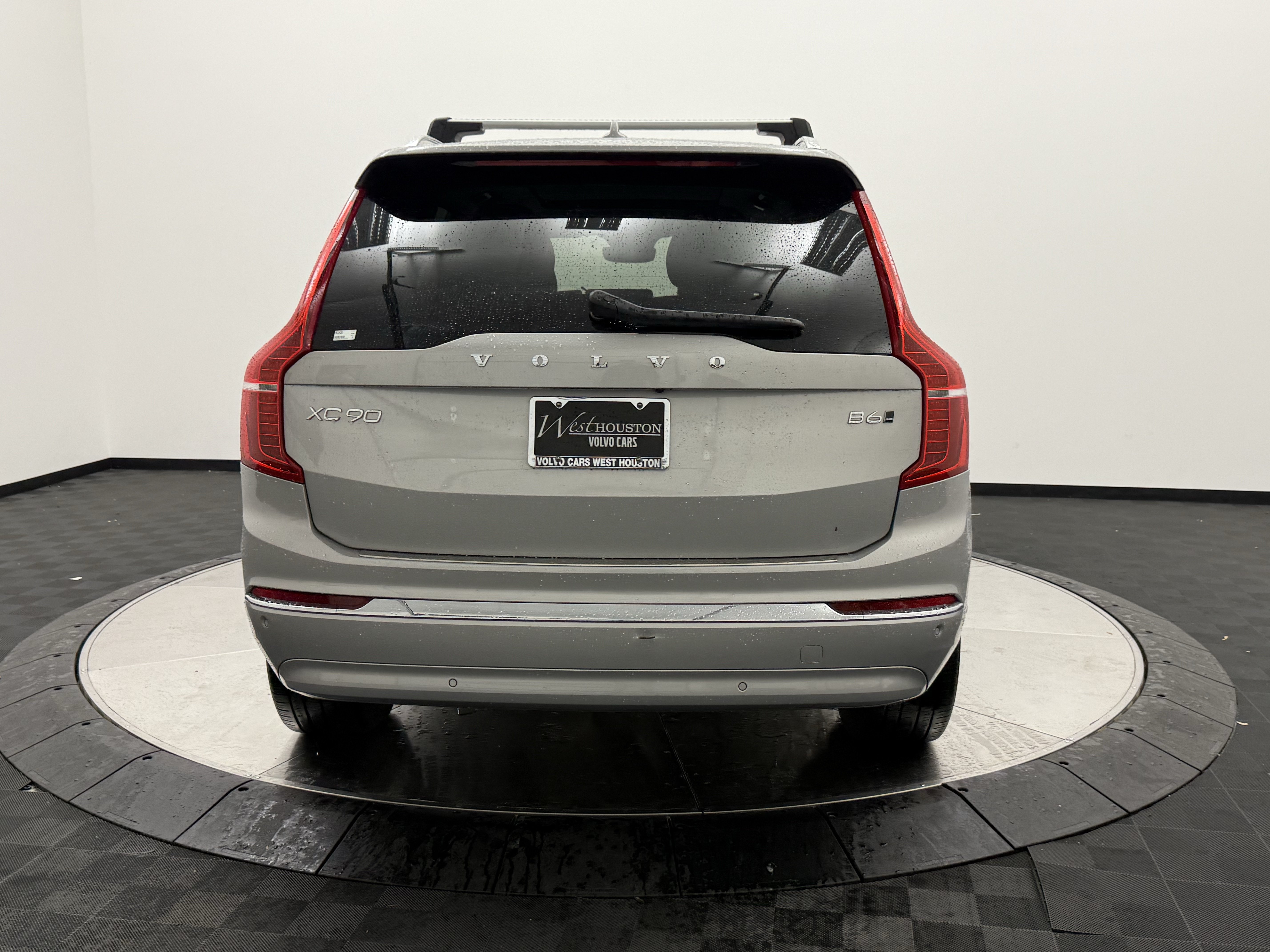 Certified 2024 Volvo XC90 B6 Plus w/ Protection Package Premier AWD/4WD image 6