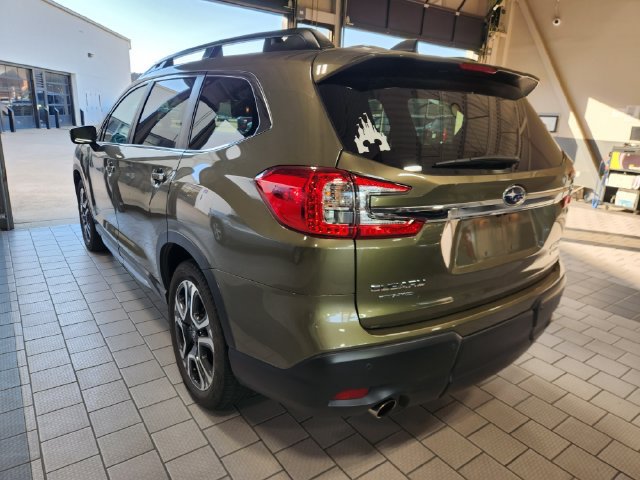 Used 2023 Subaru Ascent Limited AWD/4WD image 4