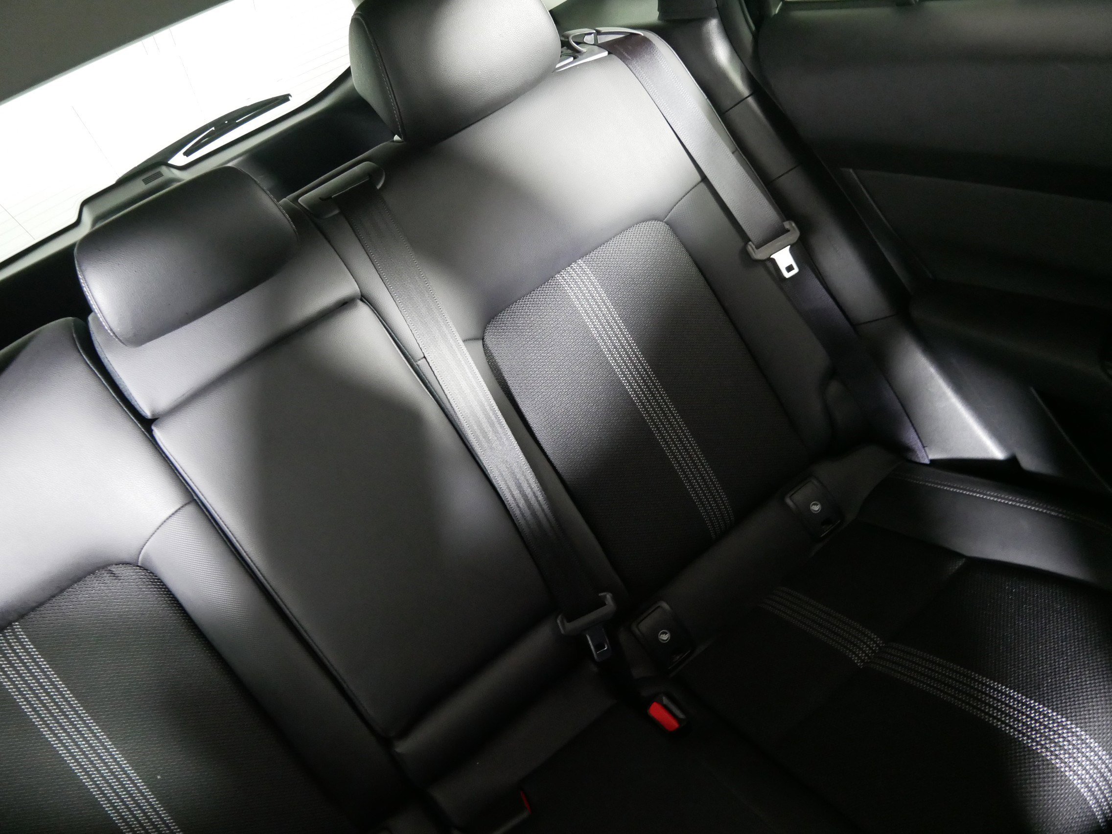 Used 2025 MAZDA CX-50 AWD 2.5 S w/ Preferred Package image 14