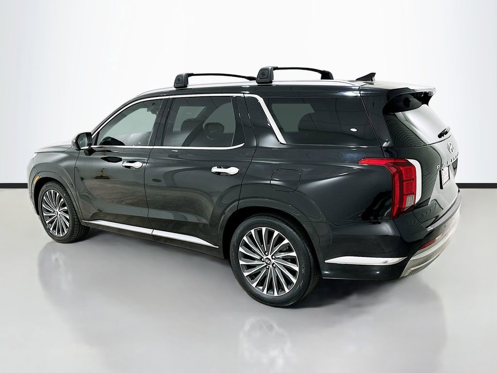 Used 2023 Hyundai Palisade Calligraphy image 5