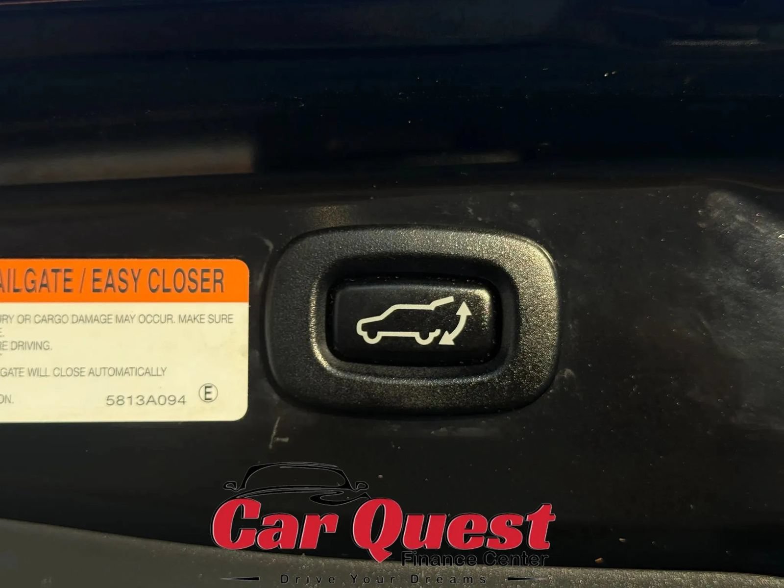 Used 2017 Mitsubishi Outlander GT AWD/4WD image 16