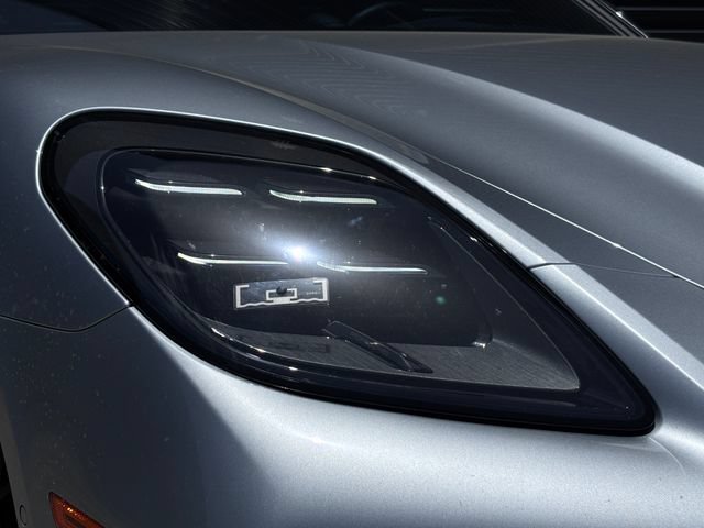 Certified 2026 Porsche Panamera GTS AWD/4WD image 12