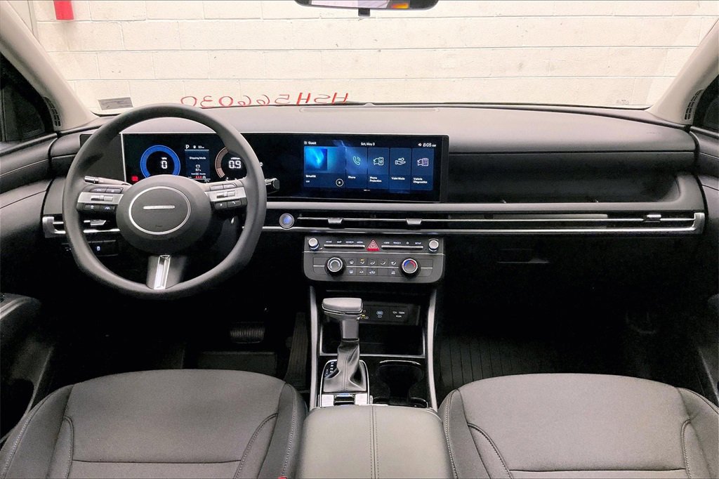 New 2025 Hyundai Tucson SE image 5